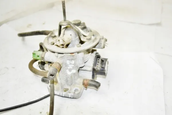 Carburateur Suzuki Swift OEM 1340063E00 1979300210 image 3