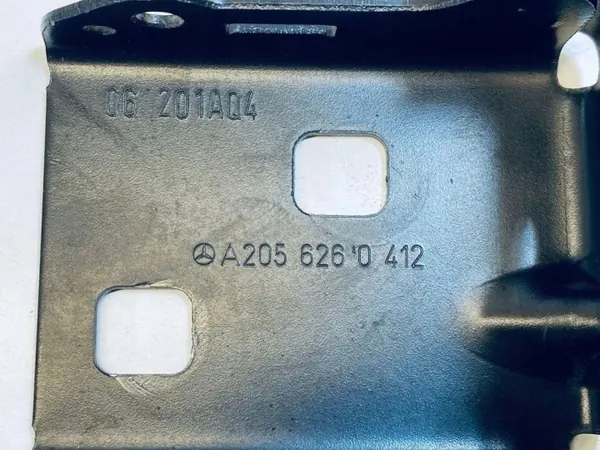 Asennusosat Mercedes-Benz GLC C253 2022 OEM A2056260412 image 3