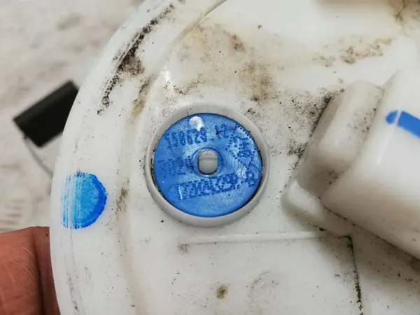 BOMBA DE COMBUSTÍVEL RENAULT KANGOO II III 1.6 16V 172024329R image 3