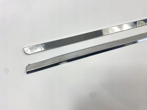 Guides chromés toit ouvrant Mercedes W124 OEM SDV08754 image 9