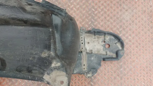 Front Left Wheel Arch Toyota Prius III 09-15 OEM image 5