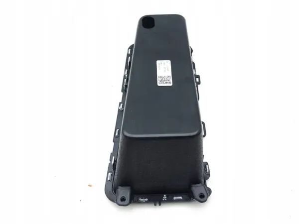 Skoda Enyaq iV 2023 Middenconsole lade OEM 1437817 image 8
