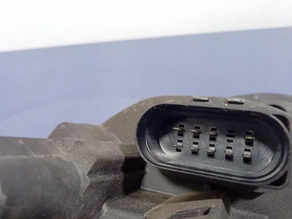 VW Touran I 03- Vasemman Ajovalon EU 1T0941005F image 4