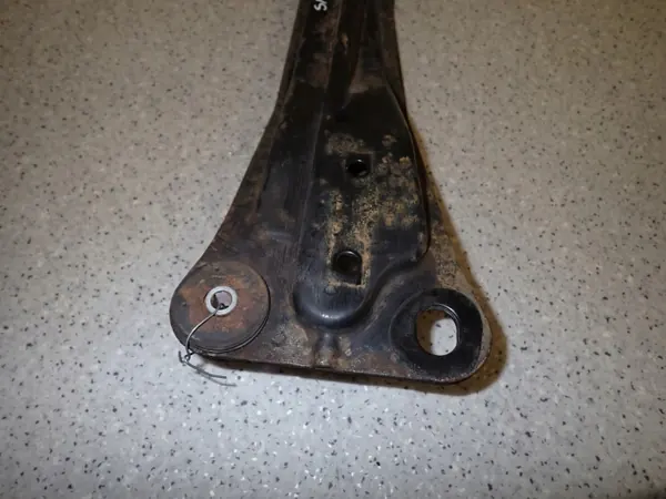 Barre de suspension avant Suzuki SX4 Sedici 2WD OEM image 3