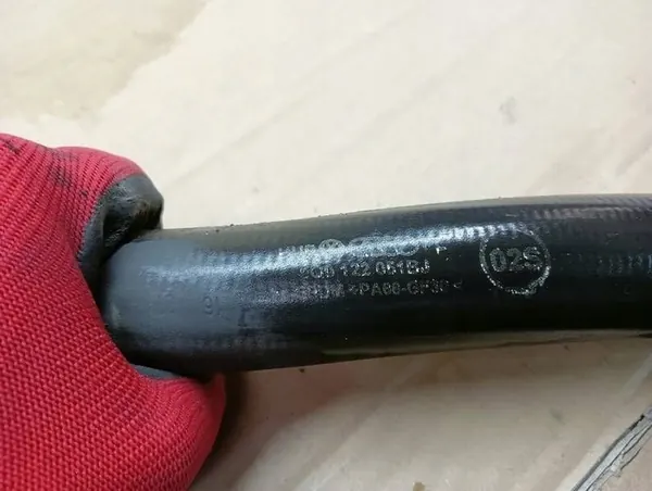 Volkswagen OE Vesilähtö 5Q0121619D image 6