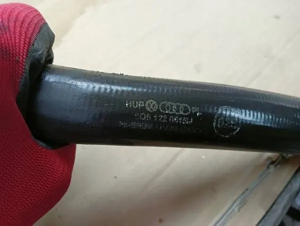 Volkswagen OE Vesilähtö 5Q0121619D image 7