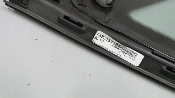 Vitre latérale fixe arrière gauche BMW F44 OEM 7483157 image 7