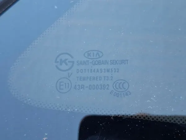 Takaoikea KoriLasi OEM 87820-A2600 Kia Ceed image 5