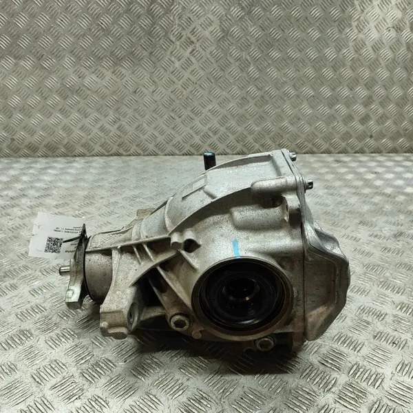 Differenziale posteriore Mercedes C W206 A2233510300 2.0L image 4