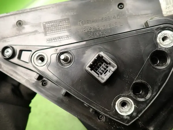 Vasen peili HYUNDAI I30 I LIFT 5 pin 87610-2R100 image 9