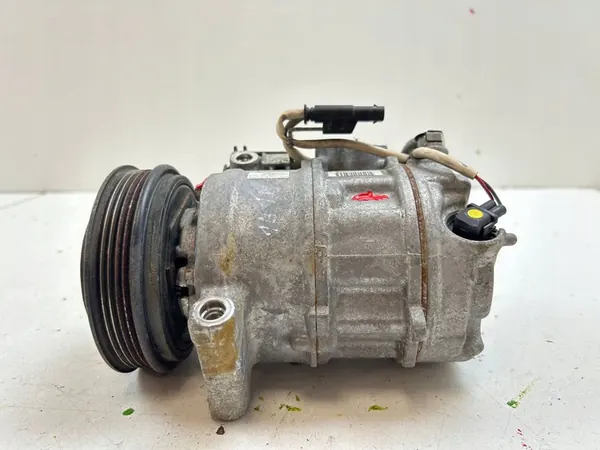 Compresor de aire acondicionado Mercedes-Benz OE A0008303502 image 4