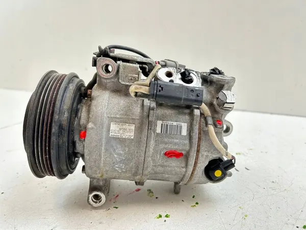 Compresor de aire acondicionado Mercedes-Benz OE A0008303502 image 8