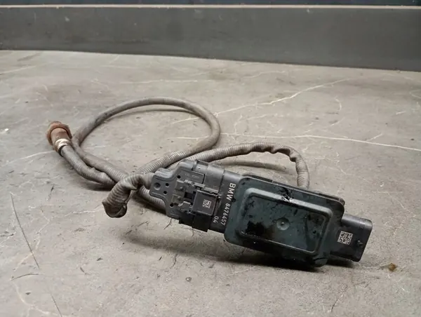 Sensor NOx Lambda BMW G01 G02 G30 G31 G20 OEM 8476457 image 3