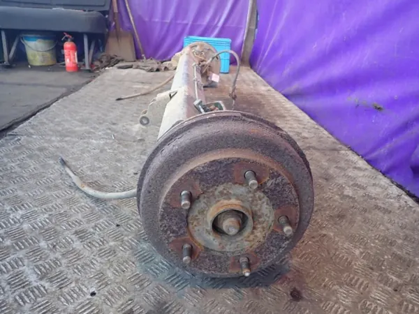 Viga do eixo traseiro Ford Transit VI MK6 OEM Zawada-347062- image 5