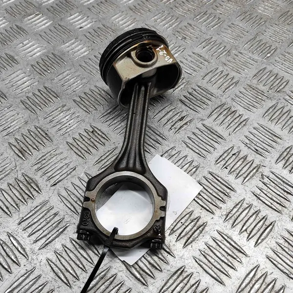 VW PASSAT B6 Kolv 1.4L 110kw 2009 OEM 036198401C image 3