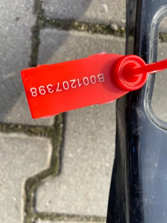 BMW 6 F06 F12 F13 7 F01 F02 Puskuri Tuki 7067744 OE image 2