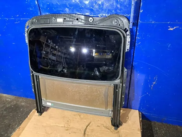 Gebrauchtes Volvo Schiebedach OEM 39821003 für S60 II image 3