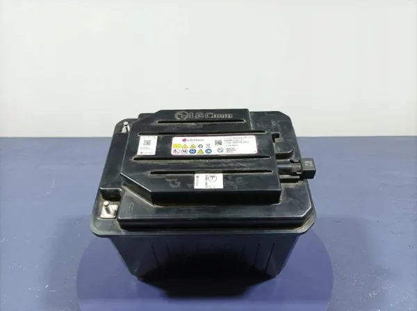 BMW X7 G07 48V Li-Ion MHEV Akku OEM 5A34748 image 2