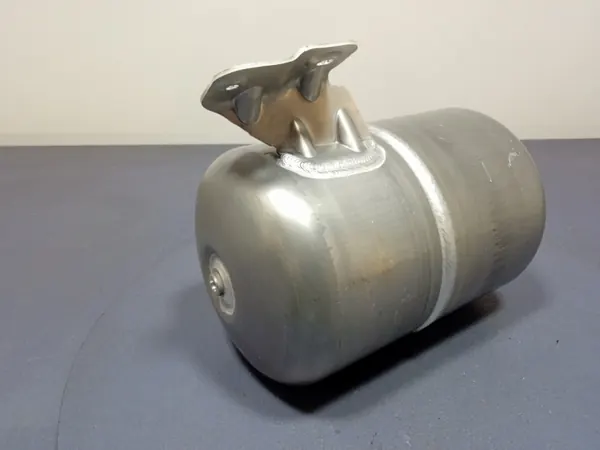 Mercedes-Benz OE A1663200015 Trycktank image 3
