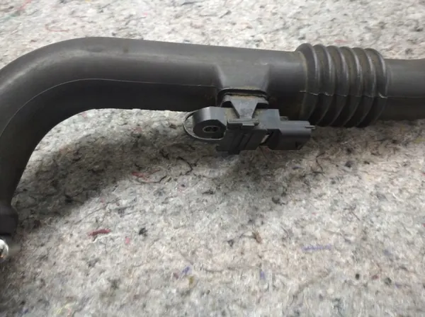 Renault OE 8200173003 Jäähdyttimen Letku image 7