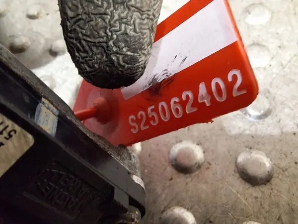 Unité de contrôle moteur 51798646 Fiat Panda II 1.2 8V image 5