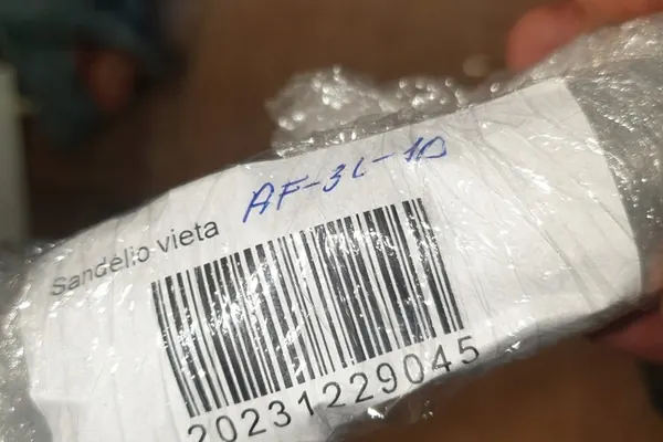 Bremspedalsensor AUDI 100 2.0L 857945515A image 3