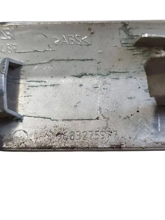 Rechter achterbumperstrip OEM 9683275977 voor Citroën C5 image 4