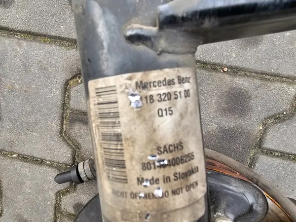 MERCEDES CLA W 118 McPherson Vasemman Etuiskunvaimentimen image 6