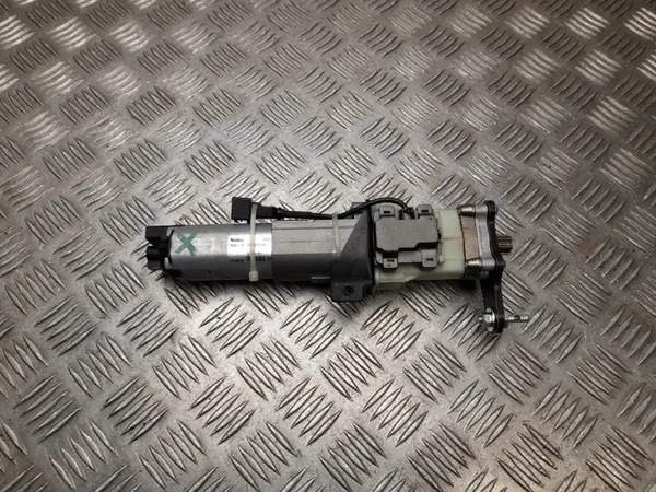 Audi A6 Avant 2014 achterkleplifter OEM 4G9827852B image 2