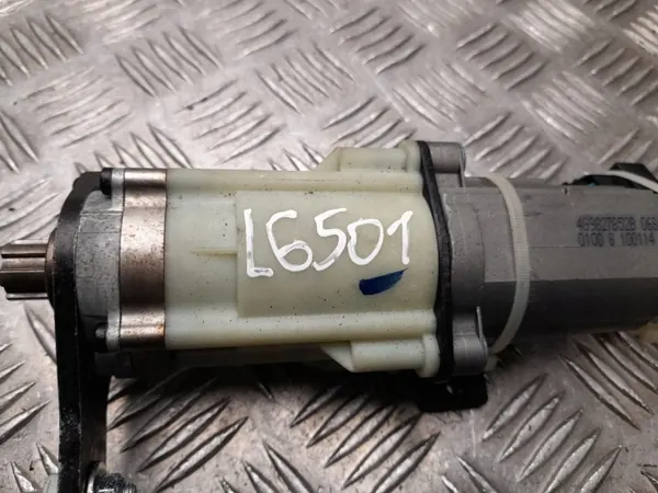 Audi A6 Avant 2014 achterkleplifter OEM 4G9827852B image 5