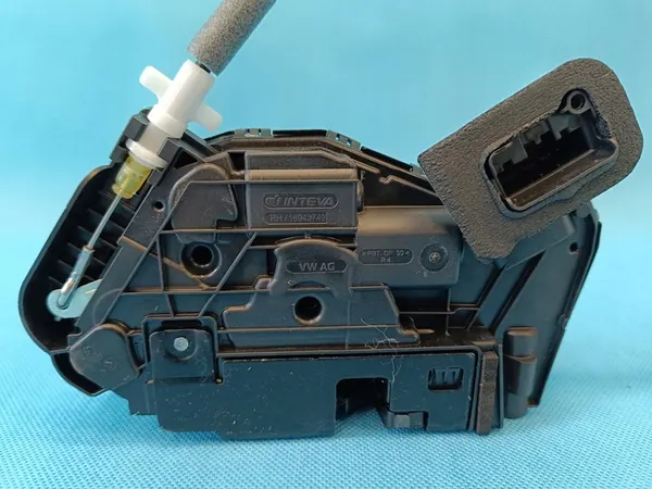 Volkswagen OE Dörrlås 5NB837016E image 9