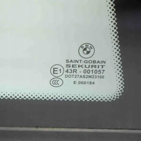 Gebrauchtes BMW OE 43R001057 Linkes Heckfenster image 4