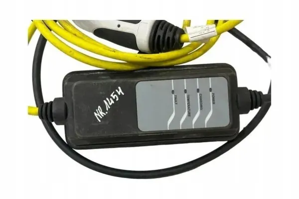 Câble charge batterie BMW I3 OEM 100240VAC image 7