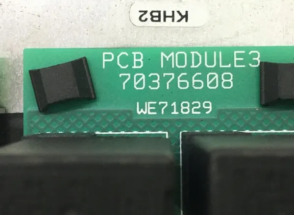 Volvo zekeringkast OEM 22350324 - Gebruikte staat image 9
