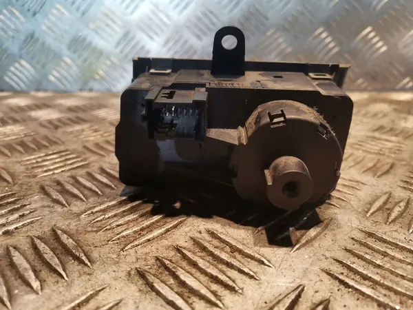 Mercedes-Benz E W211 Lichtschalter image 2