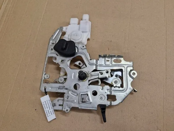 Renault OE Skjutdörrslås 826703236R image 2