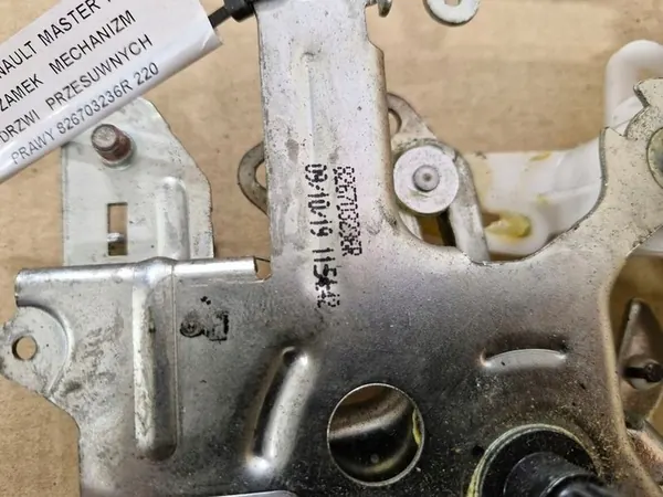 Renault OE Skjutdörrslås 826703236R image 4