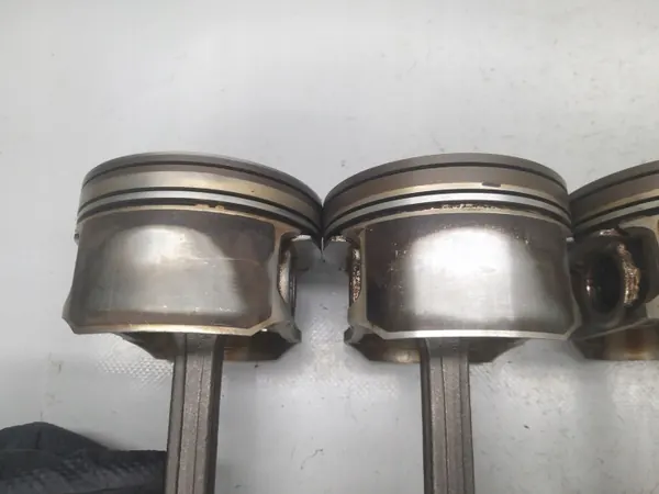 Kit Piston & Bielle d'OEM pour Nissan QR20 2.0L image 3