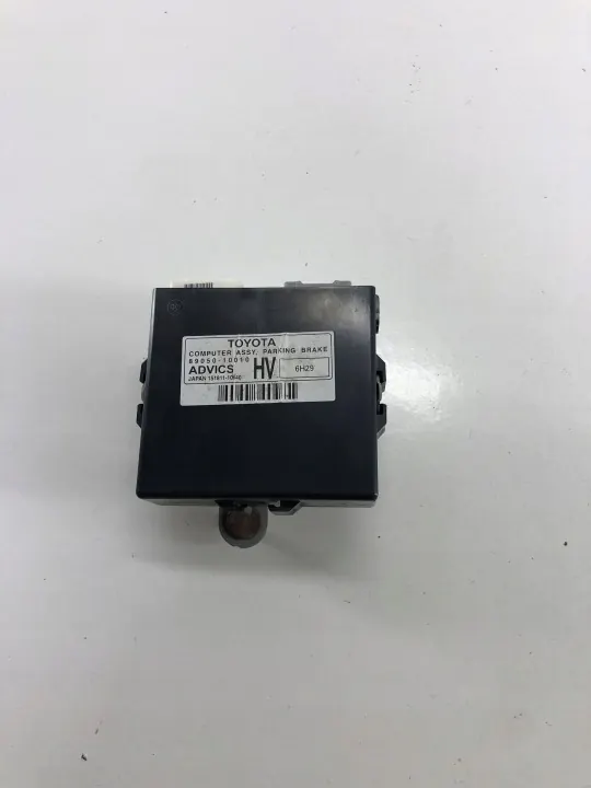 Toyota C-HR handremmodule OEM 8905010010 image 2
