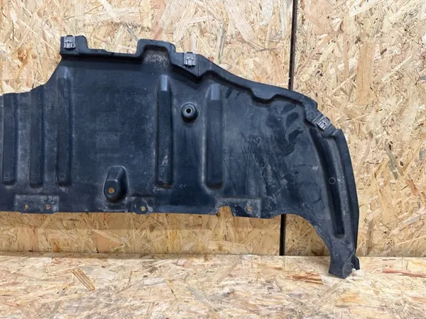 Mercedes CLA W118 Escudo Parachoques Trasero OEM A1186840200 image 3