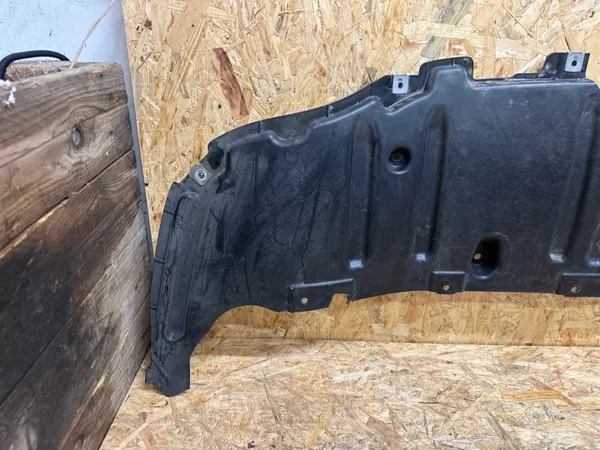 Mercedes CLA W118 Escudo Parachoques Trasero OEM A1186840200 image 8