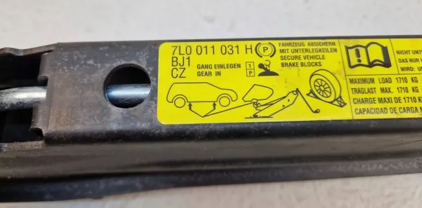 Macaco Audi Q7 4L 05-09 OEM 7L0011031H image 4