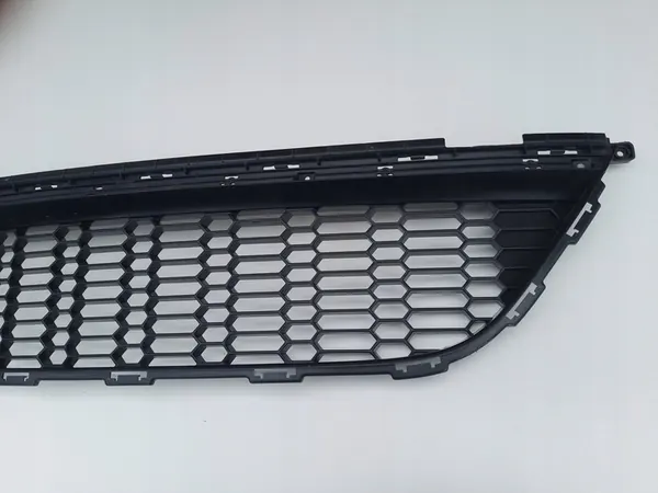 Rejilla de Parachoques Delantero KIA CEED II 86560A2500 image 3