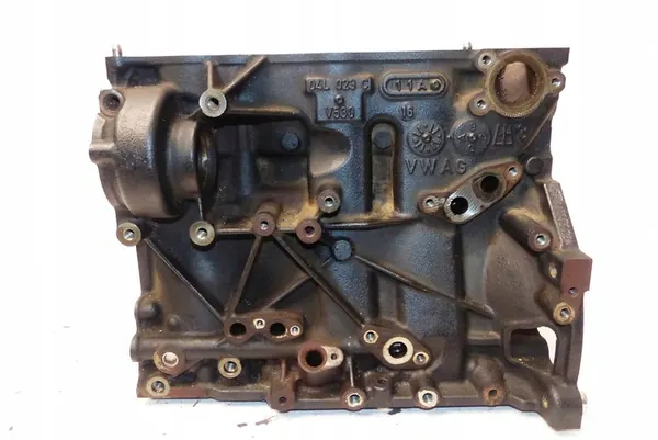 Motorblock VW CADDY IV SKODA YETI 5L 2.0 TDI OEM image 9