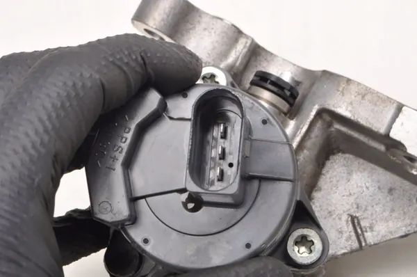 Sensor Válvula Caixa Mudanças OEM 245345 Volvo image 5