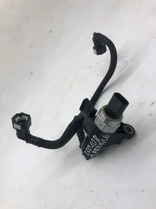 Sensor pressão combustível OEM 9828711180 para Toyota ProAce City image 2