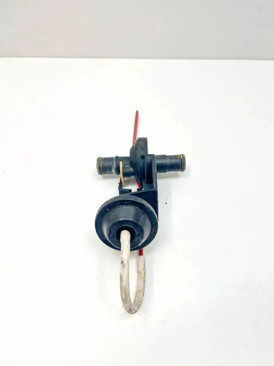 Lämmitysventtiili OEM A1078300584 Mercedes SL:lle image 4