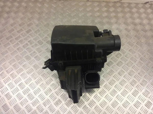 OEM 4JA1A Luftfilter für Nissan Navara D23 2016 image 10