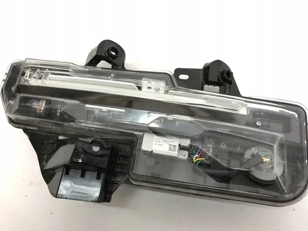 Luz diurna LED Mazda CX-30 lado direito OEM DFR551060 image 3