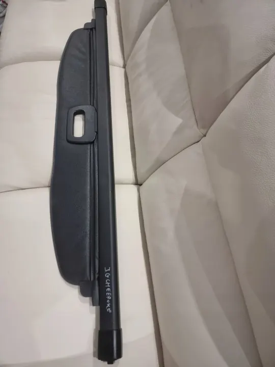 Jeep OE WK2 Kofferraumabdeckung OEM JEEP GRAND CHEROKEE WK2 image 2